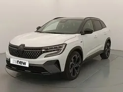 Blanc Utilisé 2023 Renault Austral Iconic Esprit Alpine SUV | 33 799 € (Prix juste)