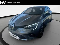 Gris Utilisé 2023 Renault Clio V Evolution Citadine | 16 890 € (Prix assez cher)