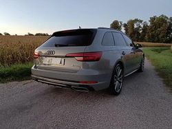 Gris Utilisé 2020 Audi A4 Sport Break | 19 000 €