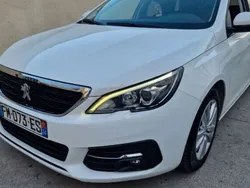 Blanc Utilisé 2019 Peugeot 308 Break | 9 950 € (Prix juste)