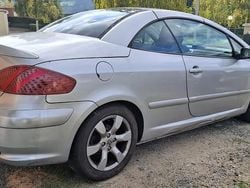 Gris Utilisé 2005 Peugeot 307 Coupé | 3 000 €