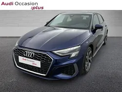 Bleu navarre métallisé Utilisé 2022 Audi A3 S-Line | 26 900 € (Prix juste)
