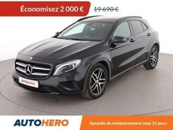 Noir Utilisé 2015 Mercedes GLA200 SUV | 17 690 € (Prix juste)