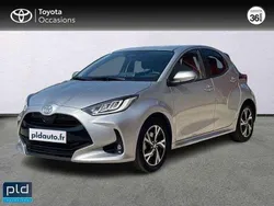 Utilisé 2024 Toyota Yaris Hybrid Design Berline | 23 990 € (Prix assez cher)