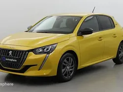 Jaune Utilisé 2022 Peugeot 208 Allure Citadine | 12 799 € (Prix juste)