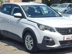 Blanc Utilisé 2017 Peugeot 3008 Business-Line Monospace | 10 900 € (Prix juste)