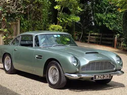 Aston Martin DB5