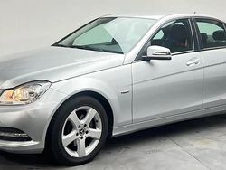 Argent Utilisé 2011 Mercedes C200 Classic Berline | 11 990 € (Prix juste)