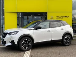 Blanc Utilisé 2021 Peugeot 2008 GT SUV | 14 990 € (Prix juste)