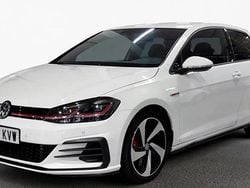 Utilisé 2019 VW Golf VII Highline Berline | 16 222 € (Super prix)