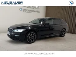 Saphirschwarz métallisé Utilisé 2023 BMW 530 M Sport Break | 54 900 € (Prix assez cher)