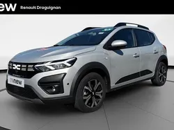 Gris Utilisé 2024 Dacia Sandero Expression Citadine | 16 890 € (Prix juste)