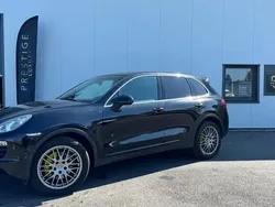 Noir Utilisé 2012 Porsche Cayenne SUV | 22 990 € (Prix juste)