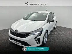 Blanc Utilisé 2024 Renault Clio V Evolution Citadine | 15 890 € (Prix juste)
