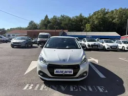 Blanc Utilisé 2017 Peugeot 208 GT-line Citadine | 9 990 € (Prix juste)