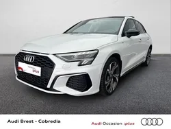 Blanc glacier métallisé Utilisé 2022 Audi A3 S-Line | 31 490 € (Prix assez cher)