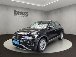 Noir Utilisé 2024 VW T-Roc Style SUV | 32 100 € (Prix juste)