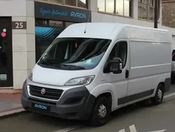 Blanc Utilisé 2017 Fiat Ducato Van | 12 490 € (Prix assez cher)