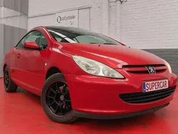 Rouge Utilisé 2005 Peugeot 307 CC Sport Cabriolet | 2 990 €