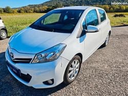 Blanc Utilisé 2013 Toyota Yaris Citadine | 2 900 € (Super prix)