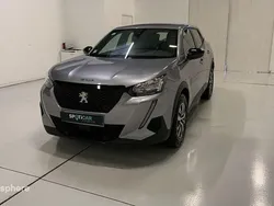 Gris Utilisé 2023 Peugeot 2008 Active SUV | 15 999 € (Bon prix)