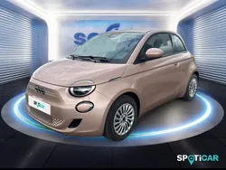 Rouge Utilisé 2022 Fiat 500e Action Berline | 14 490 € (Prix juste)