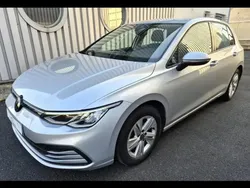 Gris Utilisé 2020 VW Golf VIII Life Berline | 22 396 € (Prix juste)
