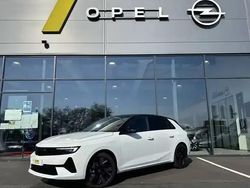 Blanc banquise Utilisé 2025 Opel Astra Berline | 39 990 €