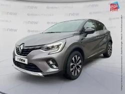 Gris Utilisé 2024 Renault Captur Techno SUV | 17 799 € (Prix juste)