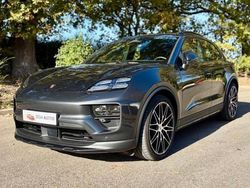 Utilisé 2024 Porsche Macan SUV | 88 500 €