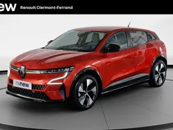 Rouge Utilisé 2022 Renault Mégane Equilibre Berline | 22 990 € (Prix juste)