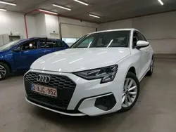 Blanc Utilisé 2021 Audi A3 Sportback Advanced Berline | 19 890 € (Prix juste)