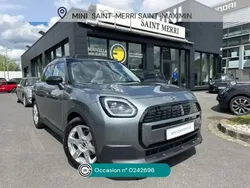 Vert Nouvelle 2024 Mini Countryman Classic SUV | 46 390 € (Prix juste)