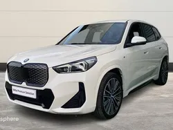 Blanc Nouvelle 2024 BMW iX1 M Sport SUV | 39 999 €