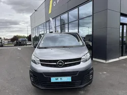 Gris quartz Utilisé 2022 Opel Vivaro-e Combi Business Van | 24 399 € (Prix cher)