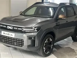 Gris Nouvelle 2025 Dacia Bigster Extreme SUV | 29 399 € (Prix juste)