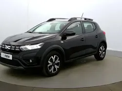 Noir Utilisé 2024 Dacia Sandero Expression Citadine | 15 450 € (Prix juste)