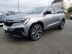 Gris Utilisé 2024 Renault Espace Iconic Monospace | 42 990 € (Prix juste)
