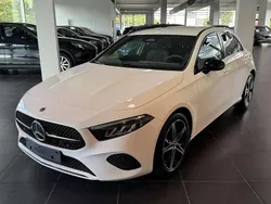 Blanc Utilisé 2024 Mercedes A180 Progressive Citadine | 28 990 € (Super prix)