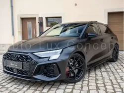 Noir Utilisé 2024 Audi RS3 Sportback Sport Citadine | 77 835 € (Prix juste)