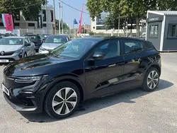 Noir Utilisé 2023 Renault Mégane Evolution Berline | 26 690 € (Prix juste)