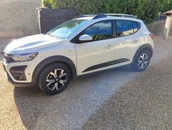 Blanc Occasion 2022 Dacia Sandero Stepway Berline | 11 500 € (Bon prix)