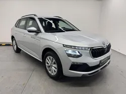 Gris Utilisé 2025 Skoda Kamiq Selection SUV | 25 990 € (Prix juste)