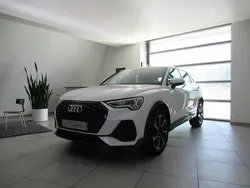 Blanc ibis Utilisé 2021 Audi Q3 Sportback S-Line SUV | 36 999 € (Prix juste)