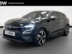 Noir Utilisé 2023 Renault Mégane Techno Berline | 28 990 € (Prix juste)