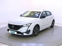 Blanc Utilisé 2024 Peugeot 308 Active Berline | 21 490 € (Prix juste)