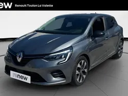 Gris Utilisé 2023 Renault Clio V Evolution Citadine | 14 990 € (Prix juste)