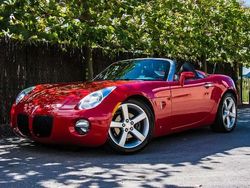 Rouge Utilisé 2008 Pontiac Solstice Cabriolet | 24 950 €