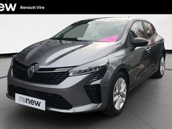 Gris Utilisé 2024 Renault Clio V Evolution Citadine | 15 990 € (Prix juste)