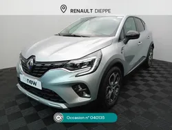 Gris Utilisé 2024 Renault Captur Techno SUV | 25 995 € (Prix assez cher)